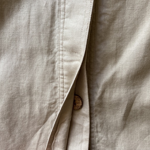 Linen Button Down - Picture 6 of 7